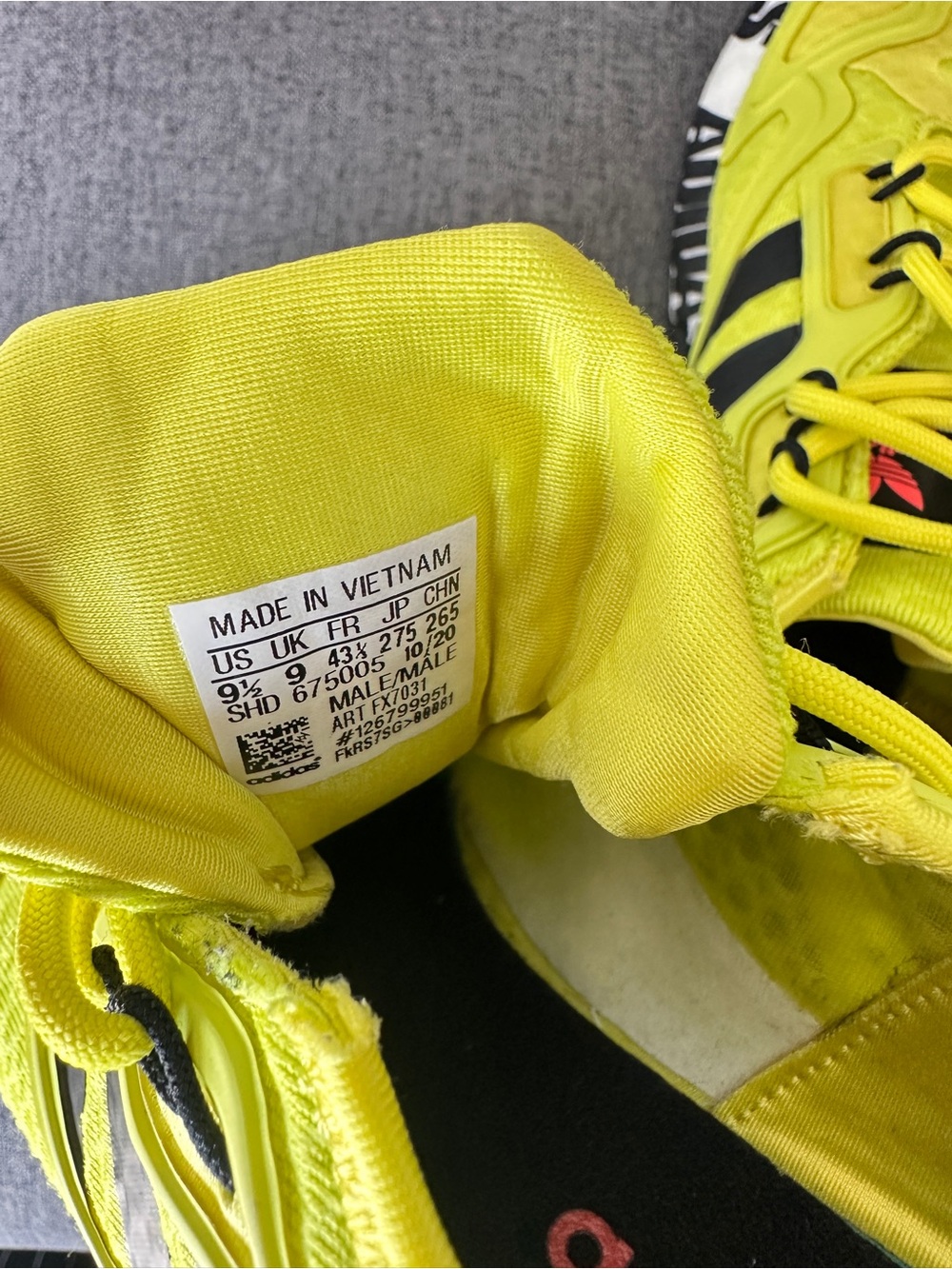 Men adidas Originals ZX 2K Boost Solar Yellow Black Graphic Print Sneakers 9 ½ - Picture 9 of 15